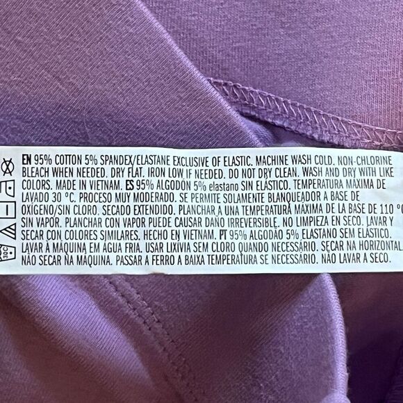 Forever 21 Women’s Size Small Knee Length Stretch Shorts Light Purple NWT‎ - Picture 3 of 6